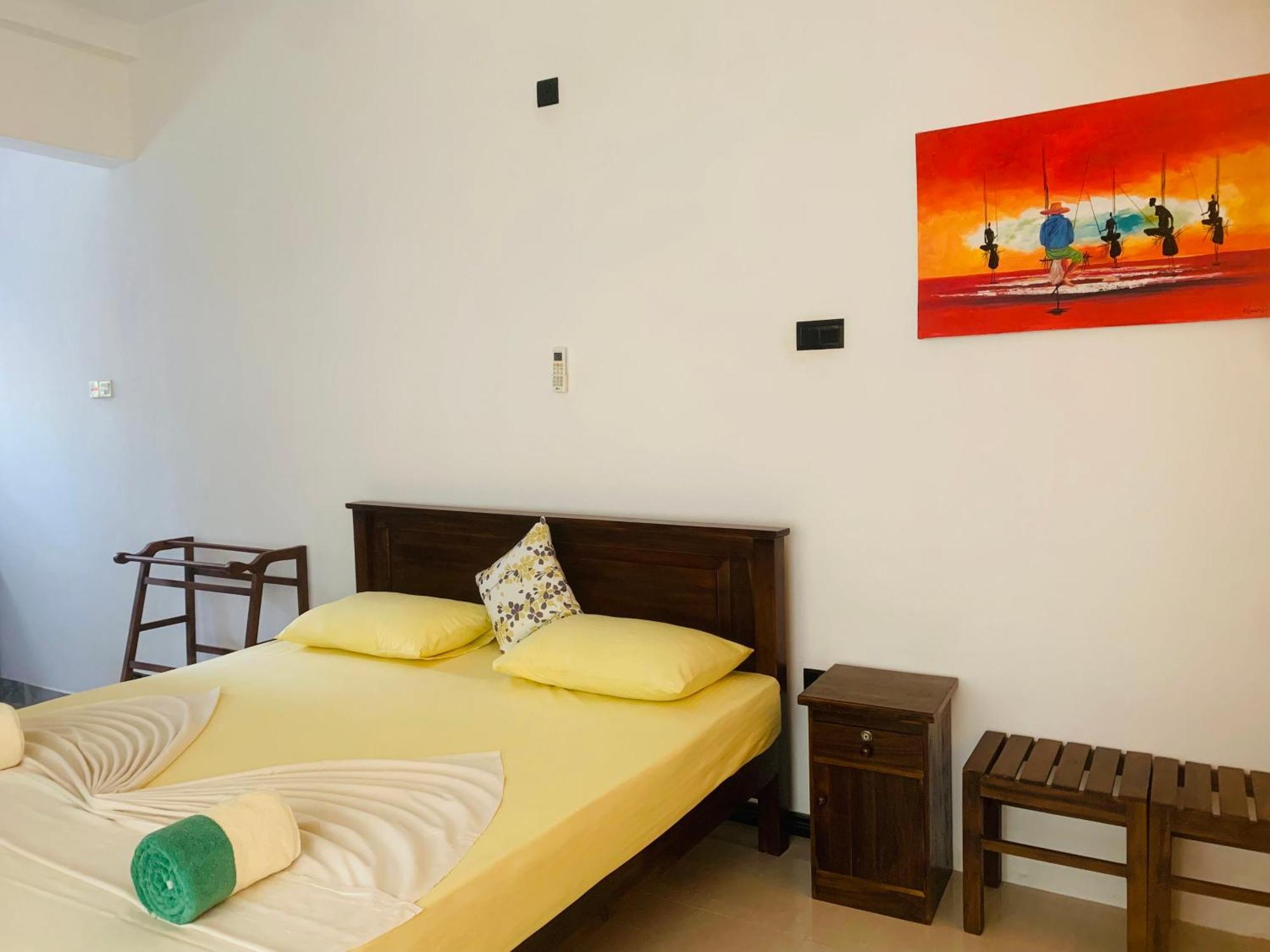 Center Point Villa Унаватуна Экстерьер фото